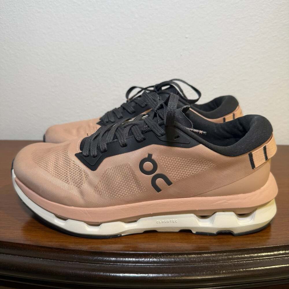 On Women's Cloudzone Rosebrown/Black Sneakers US size 8
